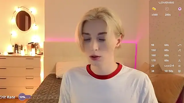 fiachand online show from April 1, 1:41 pm