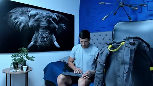 andres-clark92 online show from February 7, 3:38 pm