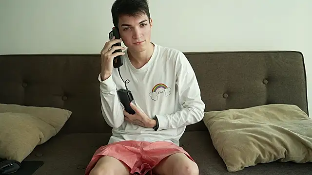 Snapshot of MattyandAiden chatting on February 14, 4:59 pm MattyandAiden online show from February 14, 4:59 pm