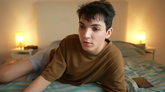 Snapshot of MattyandAiden chatting on March 1, 5:04 pm MattyandAiden online show from March 1, 5:04 pm