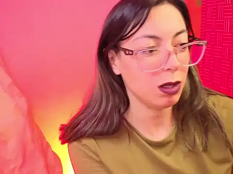 Snapshot of Miranda_sexlove_ chatting on December 16, 7:35 am Miranda sexlove online show from December 16, 7:35 am