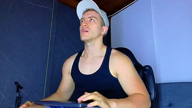 ALANNFERRER online show from February 16, 10:11 am