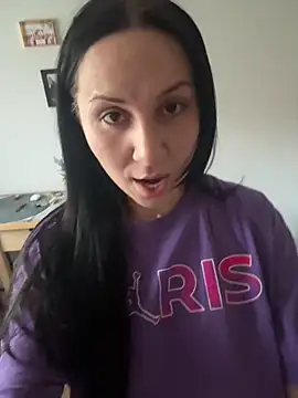 LauLaveau online show from November 22, 6:56 am