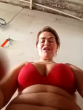Snapshot of Perverted-Dirty-Mother chatting on October 6, 1:41 pm Perverted-Dirty-Mother online show from October 6, 1:41 pm