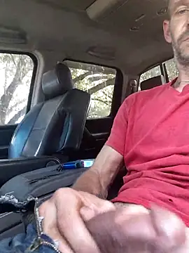 Hungwell1515 online show from December 21, 6:15 pm