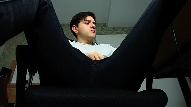 FelixStarkk online show from September 29, 4:39 am