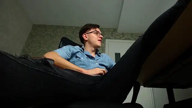 FelixStarkk online show from October 29, 5:10 am