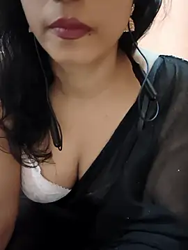 Divya Bharti online show from November 8, 4:40 pm