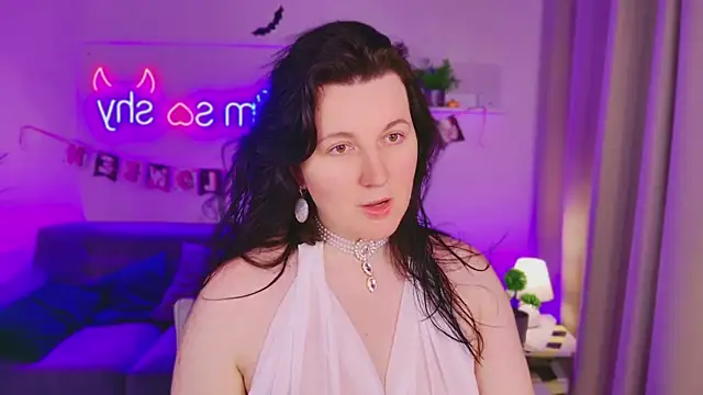 love me  tonight  online show from October 28, 10:23 pm