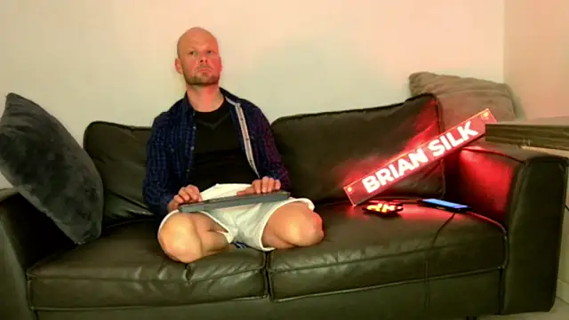 BRIANSILK77 online show from September 25, 6:22 pm