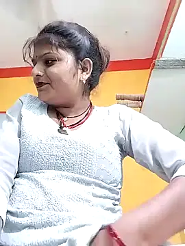 Snapshot of Hot_mirchjii chatting on October 16, 1:34 pm Hot mirchjii online show from October 16, 1:34 pm