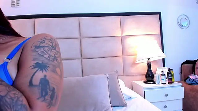 GabyMoreau online show from March 4, 8:37 pm