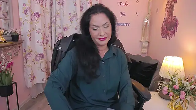 MyLovOne online show from October 25, 2:56 pm