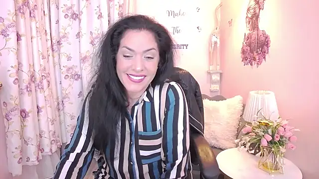 MyLovOne online show from February 24, 10:13 am