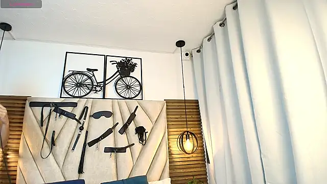 Snapshot of Cinthiabaker chatting on November 5, 11:43 am Cinthiabaker online show from November 5, 11:43 am