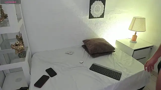 Snapshot of MafeStar777 chatting on November 27, 2:41 pm MafeStar777 online show from November 27, 2:41 pm