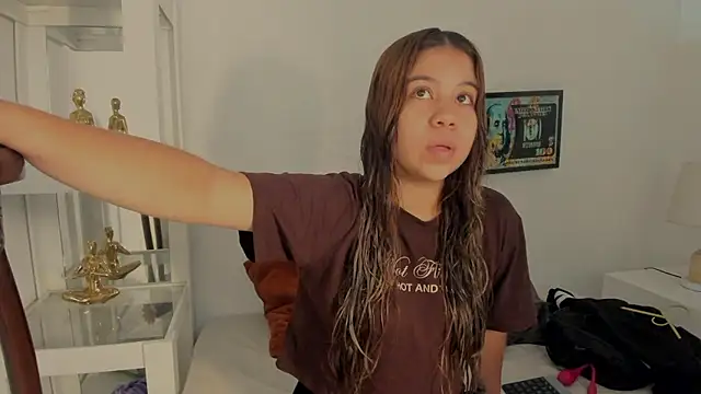 Snapshot of MafeStar777 chatting on January 7, 5:15 pm MafeStar777 online show from January 7, 5:15 pm