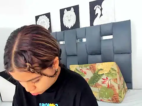 Snapshot of MafeStar777 chatting on February 25, 2:37 pm MafeStar777 online show from February 25, 2:37 pm