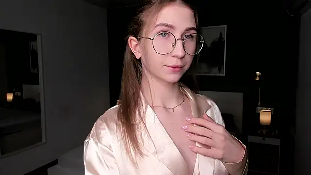 Snapshot of EditaBand chatting on November 18, 7:07 pm EditaBand online show from November 18, 7:07 pm