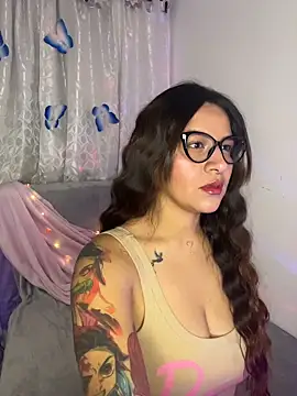 Linda Bellucci online show from March 31, 5:19 am