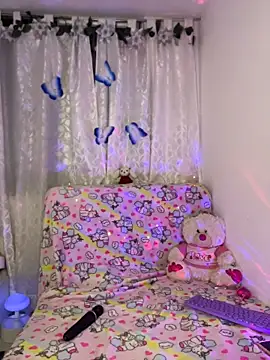 Linda Bellucci online show from April 17, 5:10 am