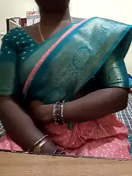 Snapshot of Nrl69 chatting on December 2, 6:52 am Nrl69 online show from December 2, 6:52 am