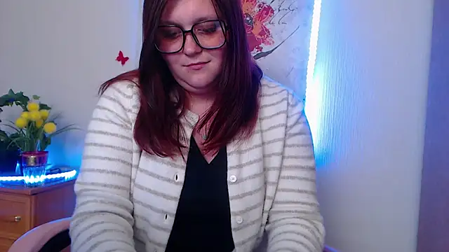 Snapshot of Alisawoods_ chatting on May 31, 12:34 pm Alisawoods online show from May 31, 12:34 pm