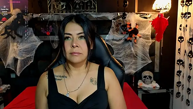 Aniajoness  online show from October 31, 4:46 am