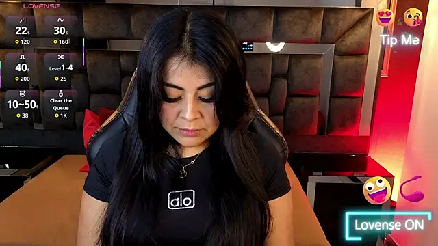 Aniajoness  online show from March 21, 4:17 am