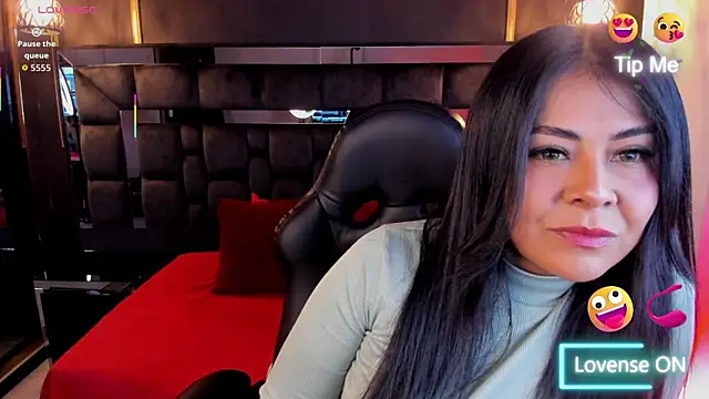 Aniajoness  online show from April 15, 4:30 am