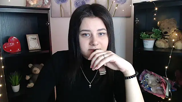 Katrin kiss  online show from February 10, 12:20 pm