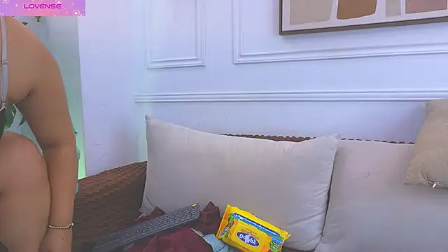 Daisy Price online show from April 5, 10:34 am