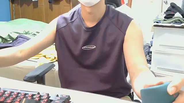 Rmangotw online show from April 15, 12:45 pm