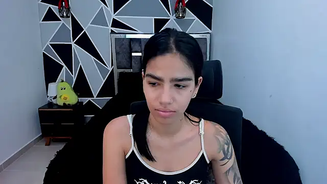 valeria-duarte online show from April 8, 1:11 pm