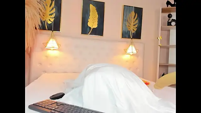 Cinnamon Star online show from February 27, 12:38 pm