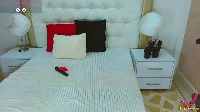 WildScarlet online show from February 20, 12:47 pm