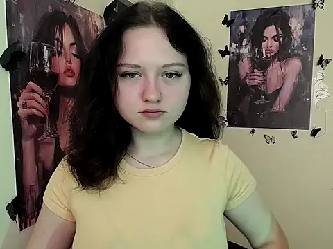 LadyAlice  online show from September 23, 6:05 am