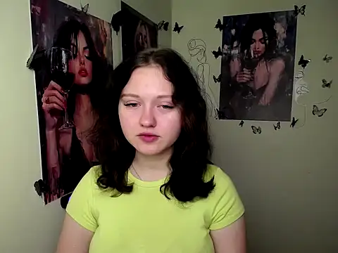 LadyAlice  online show from October 2, 6:20 am