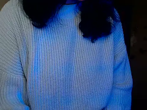 Snapshot of LadyAlice_ chatting on December 19, 6:53 am LadyAlice online show from December 19, 6:53 am