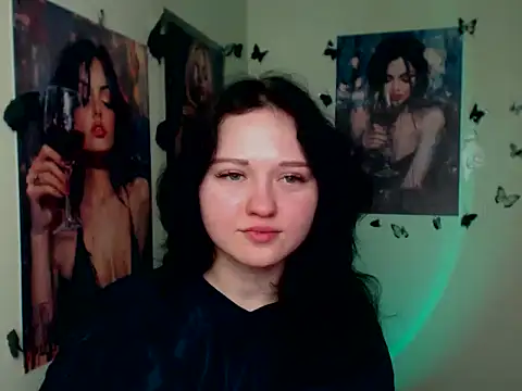 Snapshot of LadyAlice_ chatting on January 14, 6:41 am LadyAlice online show from January 14, 6:41 am