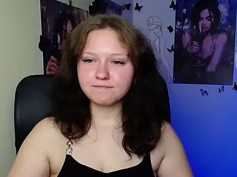LadyAlice  online show from July 4, 6:08 am