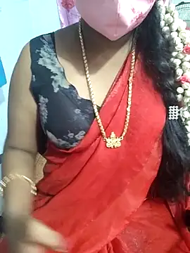 Snapshot of lolida69thamil chatting on May 7, 4:29 am lolida69thamil online show from May 7, 4:29 am
