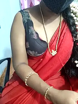 Snapshot of lolida69thamil chatting on May 17, 5:05 am lolida69thamil online show from May 17, 5:05 am