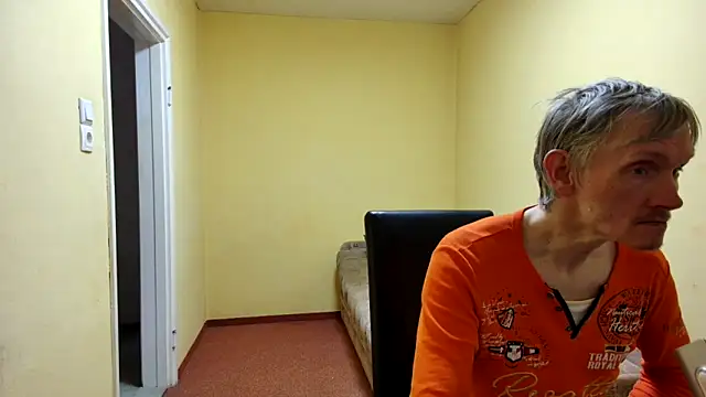 k74robert online show from April 12, 1:16 pm