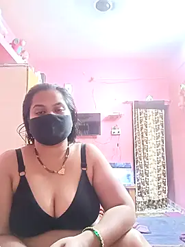 biggbobbsgirl online show from January 13, 6:24 pm