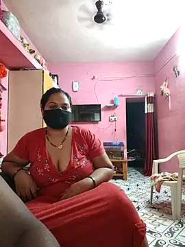 biggbobbsgirl online show from April 23, 2:24 am