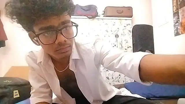 Rahulisagoodguy online show from November 1, 1:46 pm