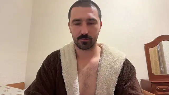 Hard to Obey online show from November 1, 7:38 pm