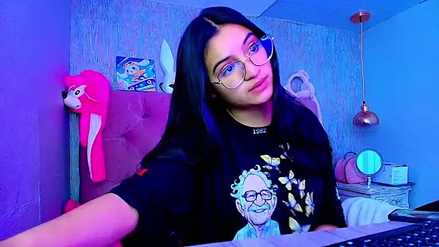 laurenelove online show from November 29, 3:53 am