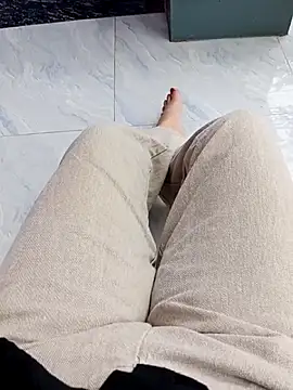 sharon-Hanna online show from February 6, 6:51 am